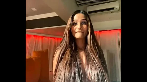 Poonam pandey 2